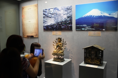 Hà Nội rực rỡ sắc màu di sản văn hóa châu Á