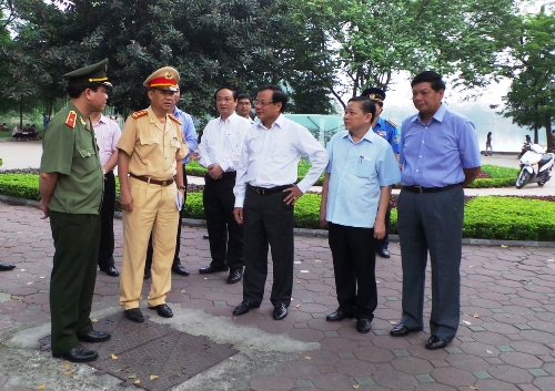 Hà Nội ra quân lập lại trật tự đô thị và giao thông