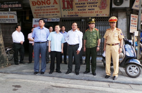 Hà Nội ra quân lập lại trật tự đô thị và giao thông