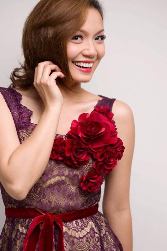 Ca sĩ Ngọc Anh: “Cống hiến đi rồi hãy hưởng thụ”