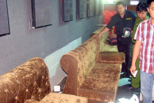 Cảnh sát đột kích vũ trường New Sài Gòn